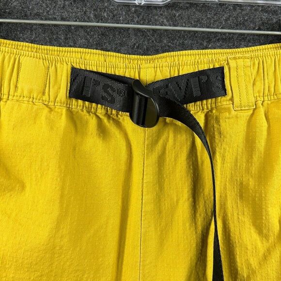 Levis Shorts Men's Extra Large Yellow Ripstop Belted Utility Zip Pocket - Picture 2 of 11